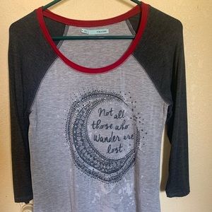 🔴🔵Not All Who Wonder Are Lost 3/4th Sleeve Tee